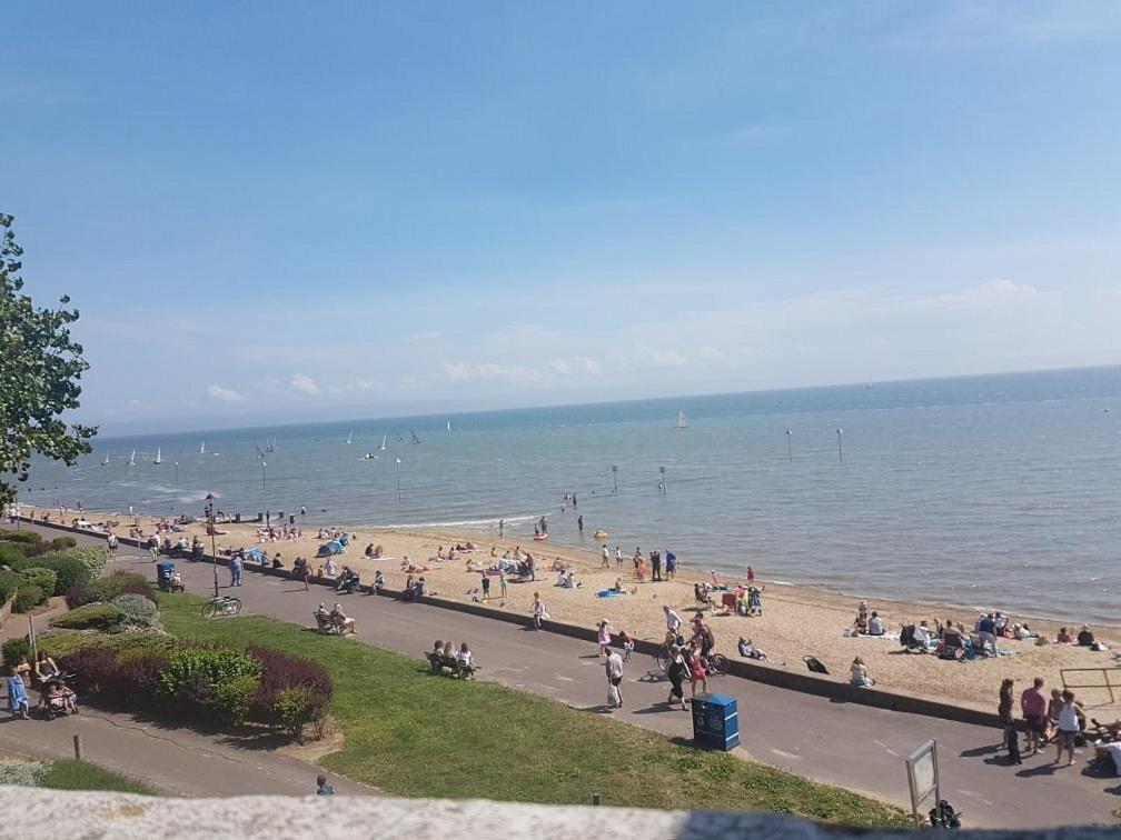 Leigh-On-Sea Retreat - 2 Bedroom Apartment 外观 照片